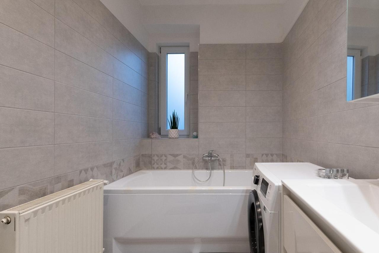Flora Lak Apartment Sopron Exterior photo